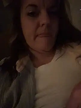 Snapshot of SirensKissss chatting on February 23, 2025, 6:39 am SirensKissss online show from February 23, 2025, 6:39 am