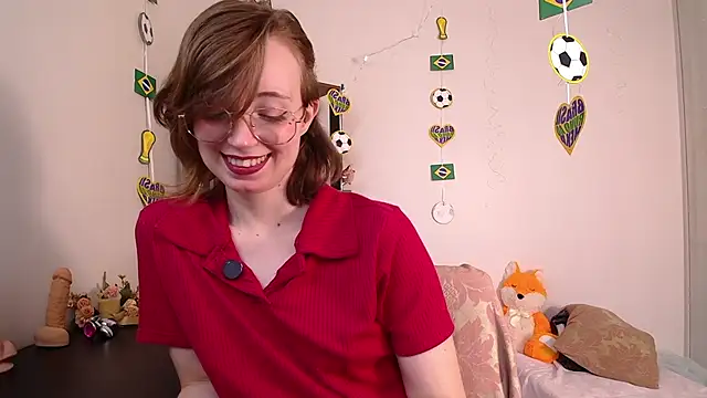 Snapshot of Elise_Nyx chatting on June 25, 2026, 1:48 pm Elise Nyx online show from June 25, 2026, 1:48 pm