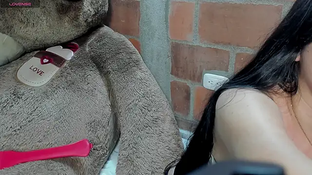 brii69 online show from March 6, 2025, 2:30 am