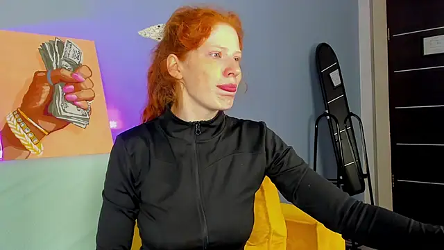 Sandra Wi1son online show from October 1, 2025, 1:22 am