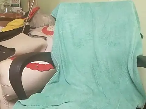 Snapshot of calme_odl1 chatting on February 22, 2025, 1:46 pm calme odl1 online show from February 22, 2025, 1:46 pm