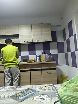 Snapshot of andreiiiii2025 chatting on October 3, 2025, 7:38 am andreiiiii2025 online show from October 3, 2025, 7:38 am