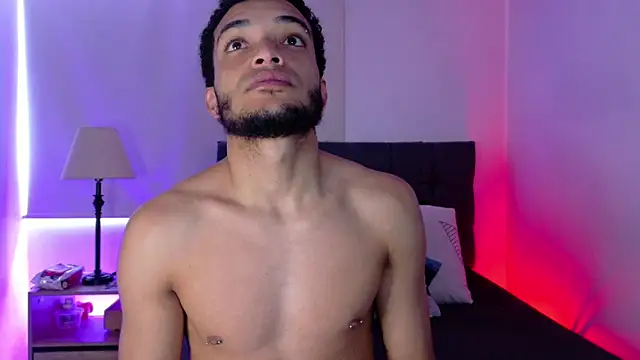 Snapshot of eross_chipre_ chatting on May 21, 2026, 4:47 pm eross chipre online show from May 21, 2026, 4:47 pm