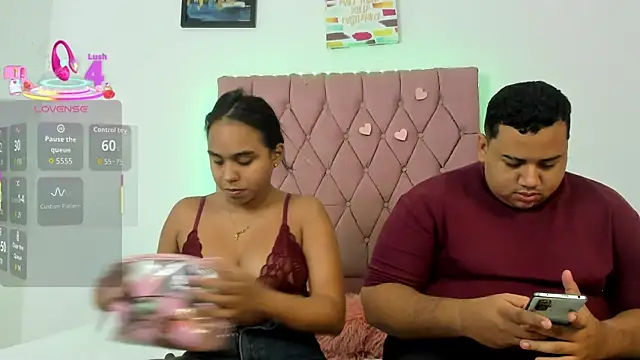 MICHAEL AND SHARON online show from November 25, 2025, 4:23 am