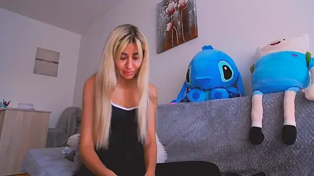 Snapshot of SweetJessy26 chatting on October 29, 2025, 1:57 pm SweetJessy26 online show from October 29, 2025, 1:57 pm