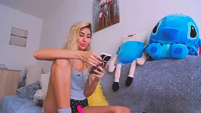 Snapshot of SweetJessy26 chatting on November 9, 2025, 10:13 am SweetJessy26 online show from November 9, 2025, 10:13 am