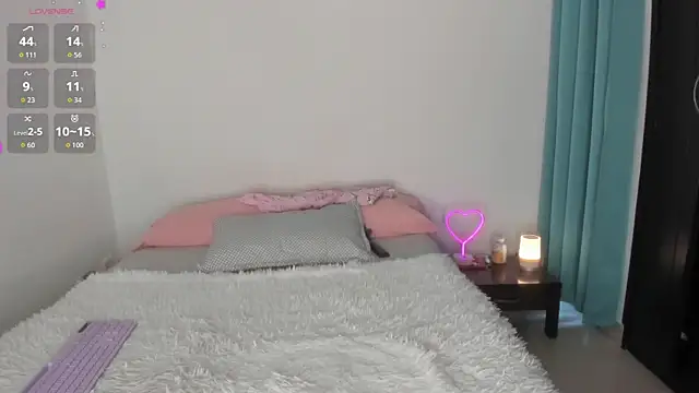 Snapshot of _lucianapalmer chatting on February 9, 2026, 11:58 am lucianapalmer online show from February 9, 2026, 11:58 am