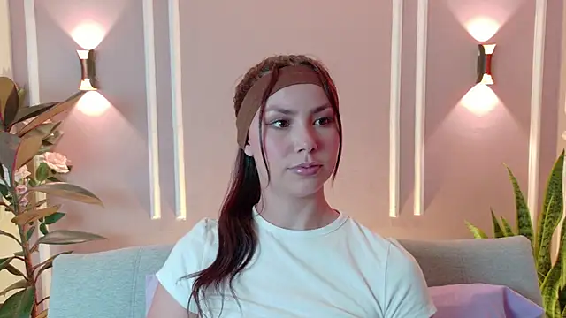 Celeste 99 online show from February 20, 2026, 9:04 pm