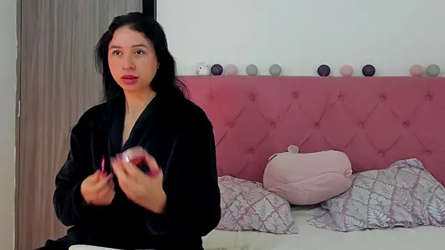 ela black online show from February 23, 2025, 1:21 pm