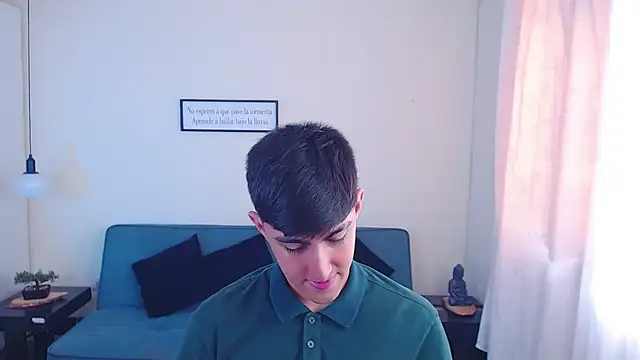 babymaik online show from March 7, 2025, 1:51 pm