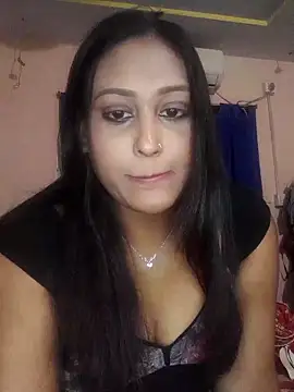 hotlovr online show from March 7, 2025, 6:43 pm