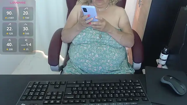 Mature 2025 online show from May 13, 2026, 4:37 pm