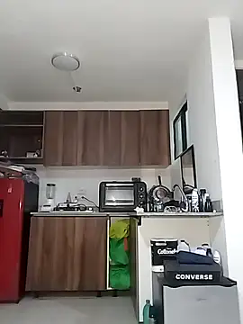 Snapshot of Melvin8011 chatting on March 5, 2025, 12:55 pm Melvin8011 online show from March 5, 2025, 12:55 pm