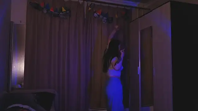 milliedoll online show from April 16, 2026, 1:34 pm