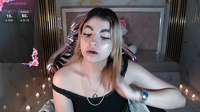 lili conor s online show from September 17, 2025, 3:30 am