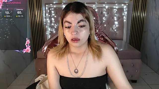 lili conor s online show from September 24, 2025, 3:32 am