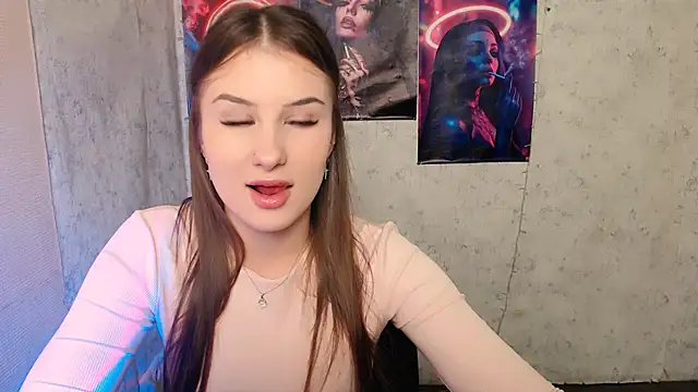  MiaAngell online show from November 2, 2025, 4:09 pm