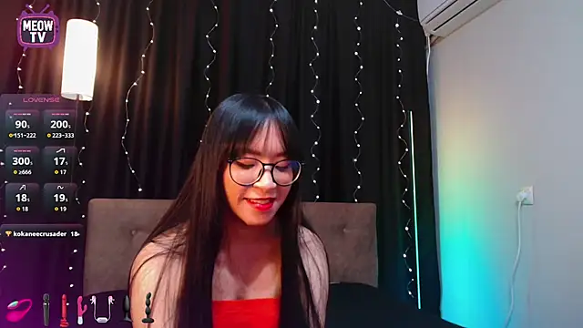 miyakimi0101 online show from February 15, 2026, 12:40 am