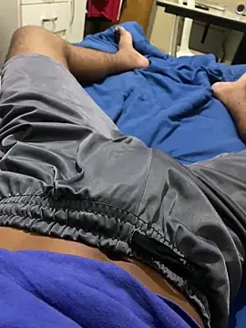 Snapshot of ldkzinnn chatting on March 6, 2025, 10:26 pm ldkzinnn online show from March 6, 2025, 10:26 pm