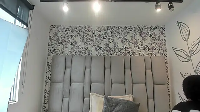 Snapshot of Natasha_rose__ chatting on October 1, 2025, 7:31 pm Natasha rose online show from October 1, 2025, 7:31 pm