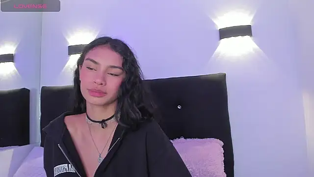 Snapshot of Anniie__Evans chatting on September 26, 2025, 4:22 pm Anniie Evans online show from September 26, 2025, 4:22 pm