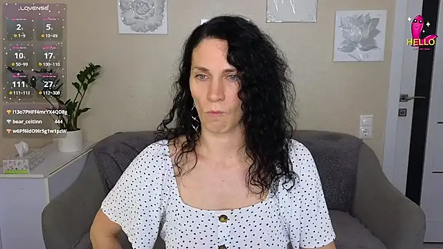 Snapshot of mylady_xenia chatting on June 1, 2026, 8:21 pm mylady xenia online show from June 1, 2026, 8:21 pm