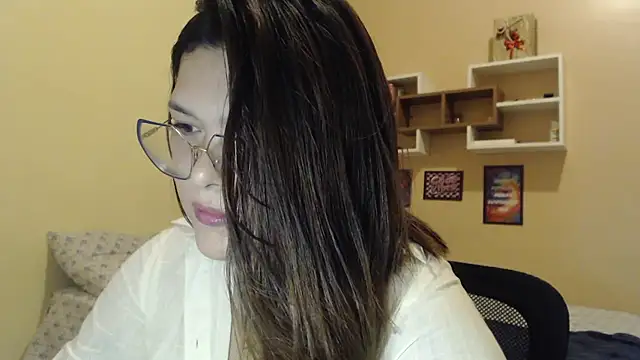 Snapshot of GoddessChaar chatting on January 9, 2026, 10:11 pm GoddessChaar online show from January 9, 2026, 10:11 pm