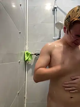 Snapshot of Anson0722 chatting on September 18, 2025, 5:53 am Anson0722 online show from September 18, 2025, 5:53 am