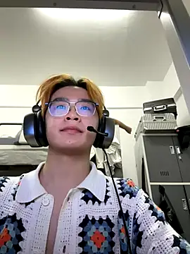 Snapshot of Anson0722 chatting on October 13, 2025, 12:49 pm Anson0722 online show from October 13, 2025, 12:49 pm