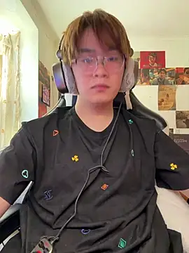 Anson0722 online show from April 21, 2026, 6:09 am