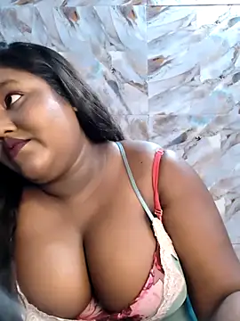 horny diana online show from April 2, 2026, 5:32 pm