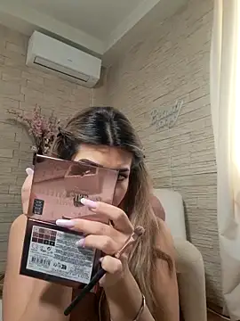 Snapshot of Bella_Posh chatting on February 24, 2026, 7:50 am Bella Posh online show from February 24, 2026, 7:50 am