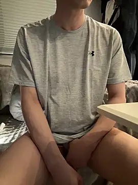 hongkong thong lover online show from March 5, 2025, 3:18 pm