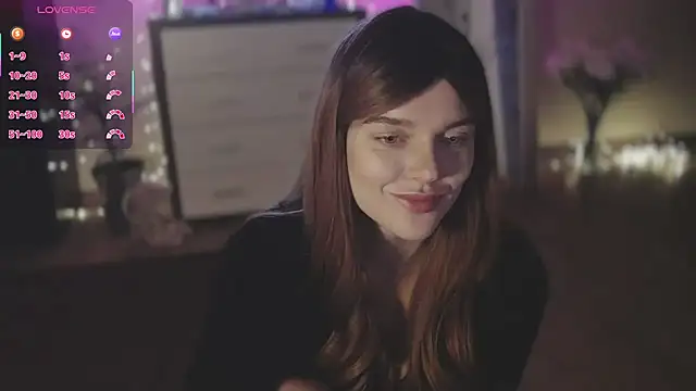 CherryRed Girl online show from October 4, 2025, 10:19 pm