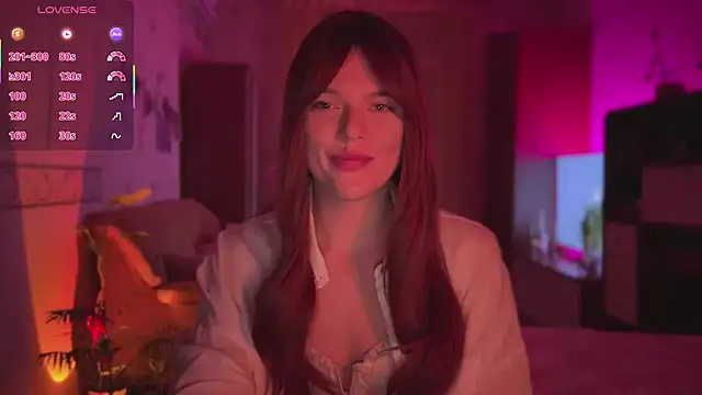 CherryRed Girl online show from March 31, 2026, 8:20 pm