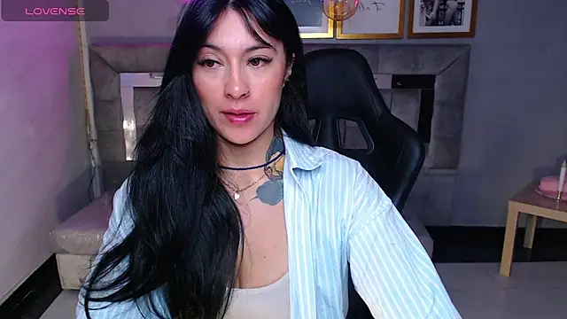 Snapshot of Isabella_Collen_v chatting on October 20, 2025, 1:11 pm Isabella Collen v online show from October 20, 2025, 1:11 pm