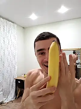 GoodGG online show from November 22, 2025, 3:11 pm