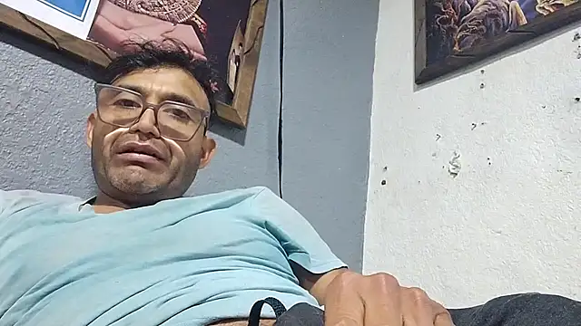 Mrpito7878 online show from March 9, 2025, 3:05 pm