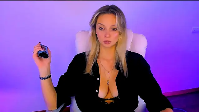 Snapshot of melissa_richardson chatting on September 26, 2025, 12:31 pm melissa richardson online show from September 26, 2025, 12:31 pm