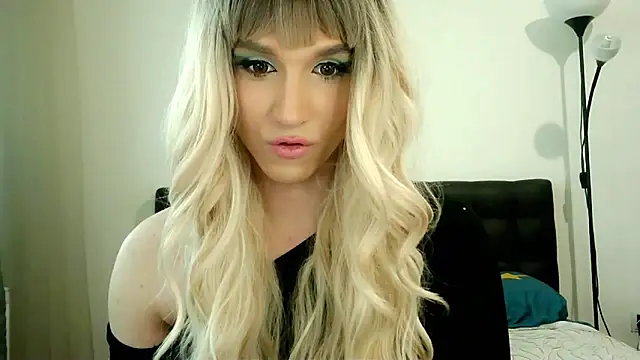 Snapshot of hellenspellman chatting on March 5, 2025, 8:43 am hellenspellman online show from March 5, 2025, 8:43 am