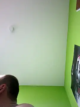 BremerBoy2001 online show from September 8, 2025, 8:41 pm