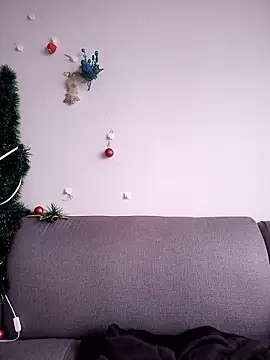 Luna kitty online show from January 12, 2026, 1:16 pm