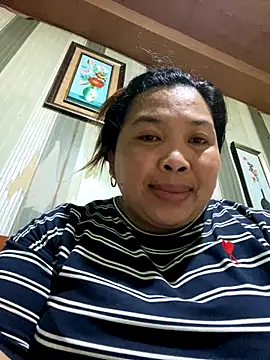 Snapshot of Sweet_fatty18 chatting on December 2, 2024, 10:56 pm Sweet fatty18 online show from December 2, 2024, 10:56 pm