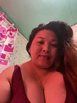 Snapshot of Sweet_fatty18 chatting on January 10, 2025, 3:07 am Sweet fatty18 online show from January 10, 2025, 3:07 am