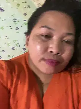 Snapshot of Sweet_fatty18 chatting on January 20, 2025, 9:56 am Sweet fatty18 online show from January 20, 2025, 9:56 am