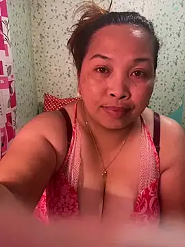 Snapshot of Sweet_fatty18 chatting on January 27, 2025, 10:49 am Sweet fatty18 online show from January 27, 2025, 10:49 am