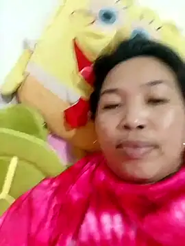 Snapshot of Sweet_fatty18 chatting on October 1, 2025, 3:01 am Sweet fatty18 online show from October 1, 2025, 3:01 am