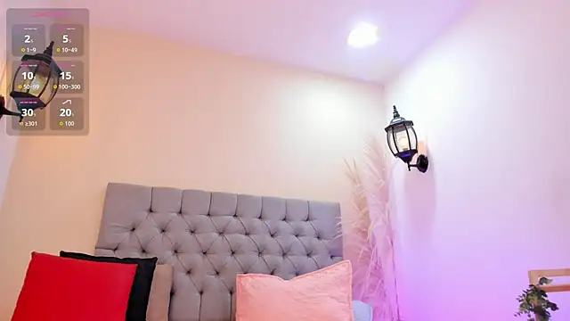 Maite Smith  online show from March 26, 2026, 2:00 pm