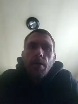 Snapshot of lambomusik chatting on February 23, 2025, 6:56 pm lambomusik online show from February 23, 2025, 6:56 pm