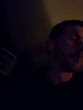 Snapshot of lambomusik chatting on February 24, 2025, 8:49 am lambomusik online show from February 24, 2025, 8:49 am